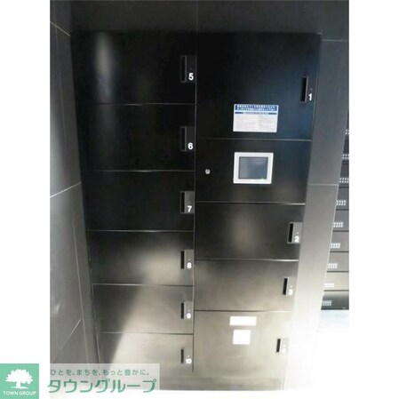 フュージョナル千住緑町の物件内観写真